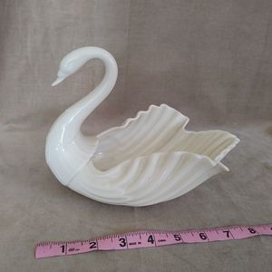 Lenox ceramic porcelain swan dish